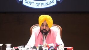 CM मान बोले- पंप पर लाइनों की जांच होगी:पंजाब में पेट्रोल का 12, डीजल का 14 और सिलेंडर का 6 दिन का स्टॉक; स्टोर न करें