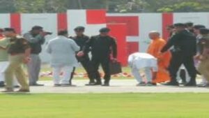 CM योगी आद‍ित्‍यनाथ ने की भाजपा काशी क्षेत्र की समन्वय बैठक, तैयार‍ियों की परखी हकीकत