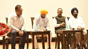 सेवानिवृत्त IAS अधिकारी संजय गुप्ता ने पंजाब राज्य विद्युत नियामक आयोग के चेयरमैन के रूप में पदभार संभाला