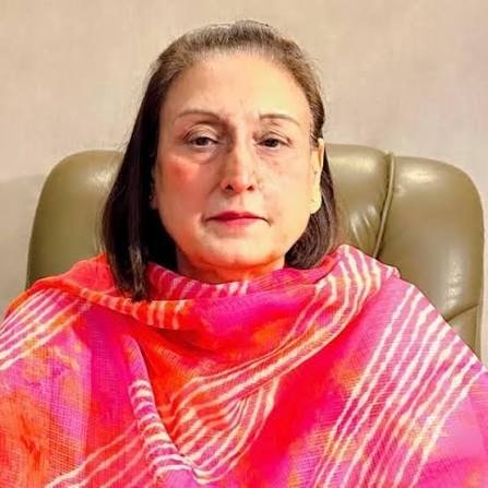 महिला आयोग ने भाजपा नेता सुरजीत कुमार जियाणी द्वारा महिला नेता के प्रति अपमानजनक शब्दावली के इस्तेमाल संबंधी मामले में नोटिस जारी किया
