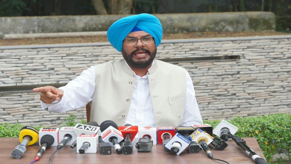 CBI ने कई जगहों पर रेड की लेकिन एक भी सुराग नहीं मिला, यह आप की ‘कट्टर ईमानदारी’ साबित करता है: कुलदीप सिंह धालीवाल